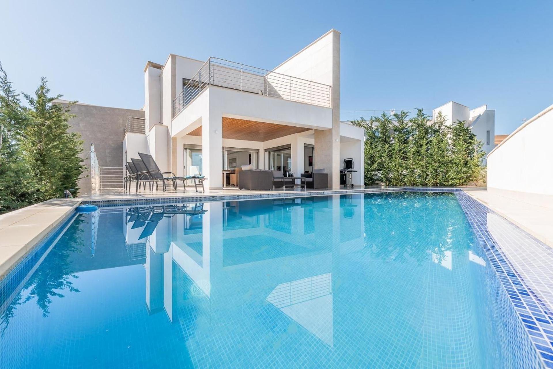 Ferienhaus Mit Privatpool Fuer 8 Personen Ca 400 Qm In Porto Cristo, Mallorca Suedostkueste Von Mallorca